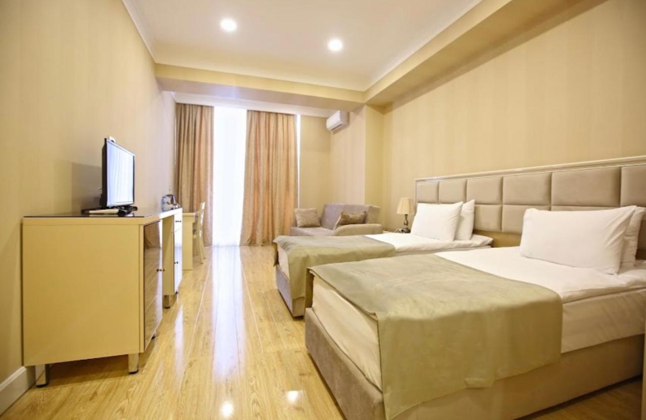 Grand Inn Baku Hotel Buitenkant foto
